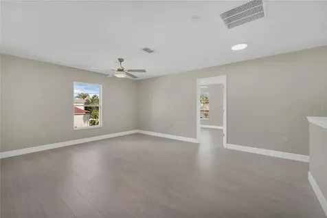 4534 Philadelphia Circle Kissimmee FL 34746