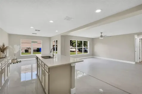 4534 Philadelphia Circle Kissimmee FL 34746