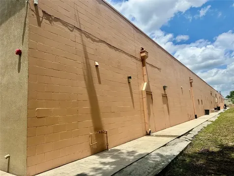 639 N Pine Hills Road Orlando FL 32808