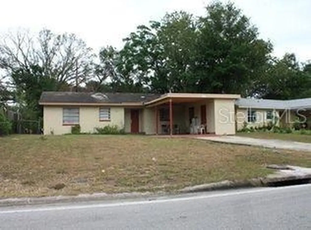 1327 Hernandes Drive Orlando FL 32808