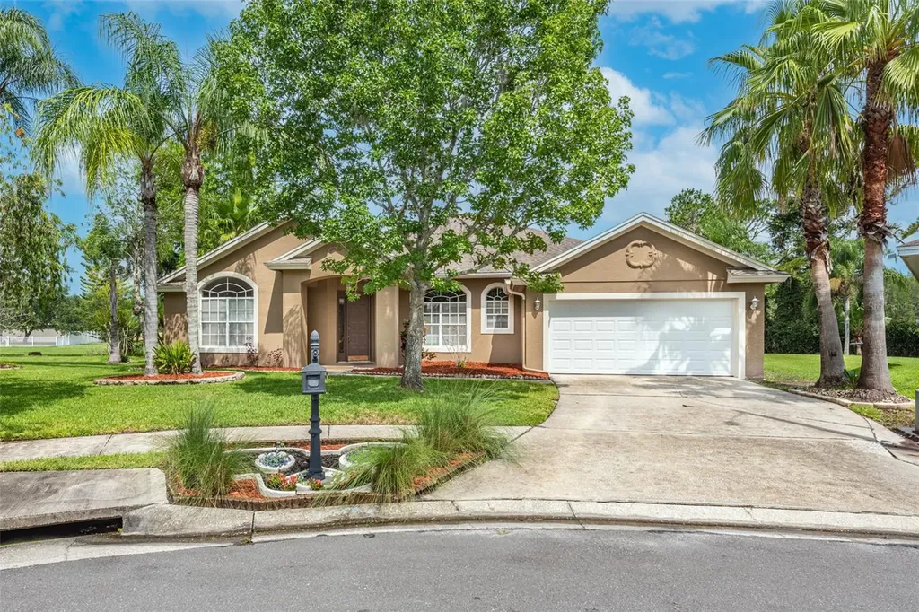 4135 Apple Blossom Road Lutz FL 33558