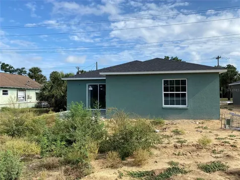512 Pear Street Lakeland FL 33815