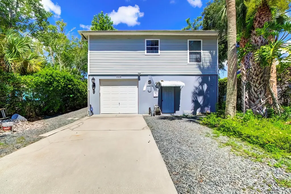 7260 Coventry Court Weeki Wachee FL 34607
