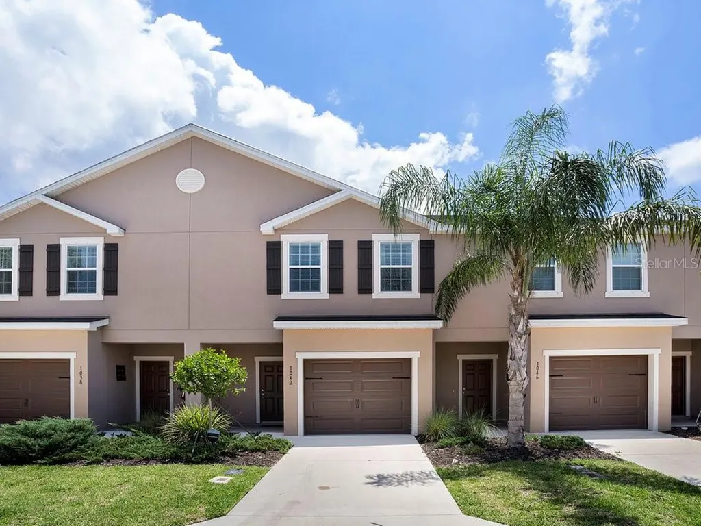 1042 Grantham Drive Sarasota FL 34234