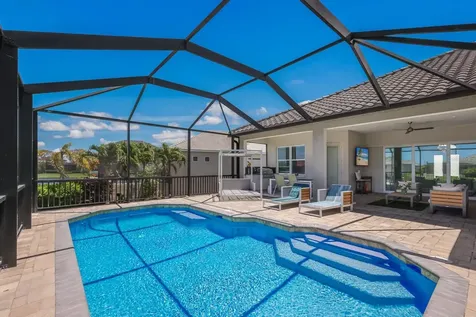 6220 Signature Pointe Lane Bradenton FL 34210