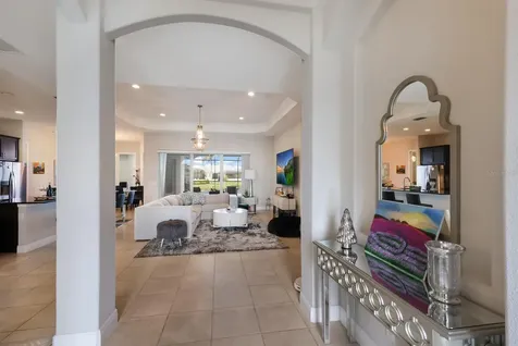 6220 Signature Pointe Lane Bradenton FL 34210