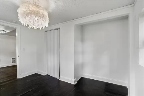 8307 N Greenwood Avenue Tampa FL 33617