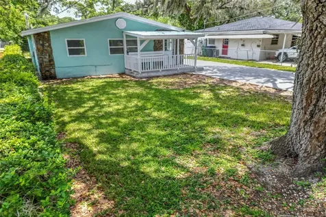 8307 N Greenwood Avenue Tampa FL 33617