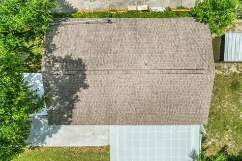 8307 N Greenwood Avenue Tampa FL 33617