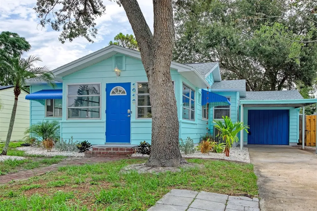 1918 55th Street S Gulfport FL 33707
