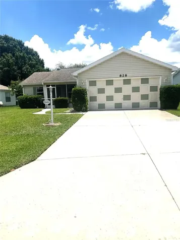 828 Cortez Avenue Lady Lake FL 32159
