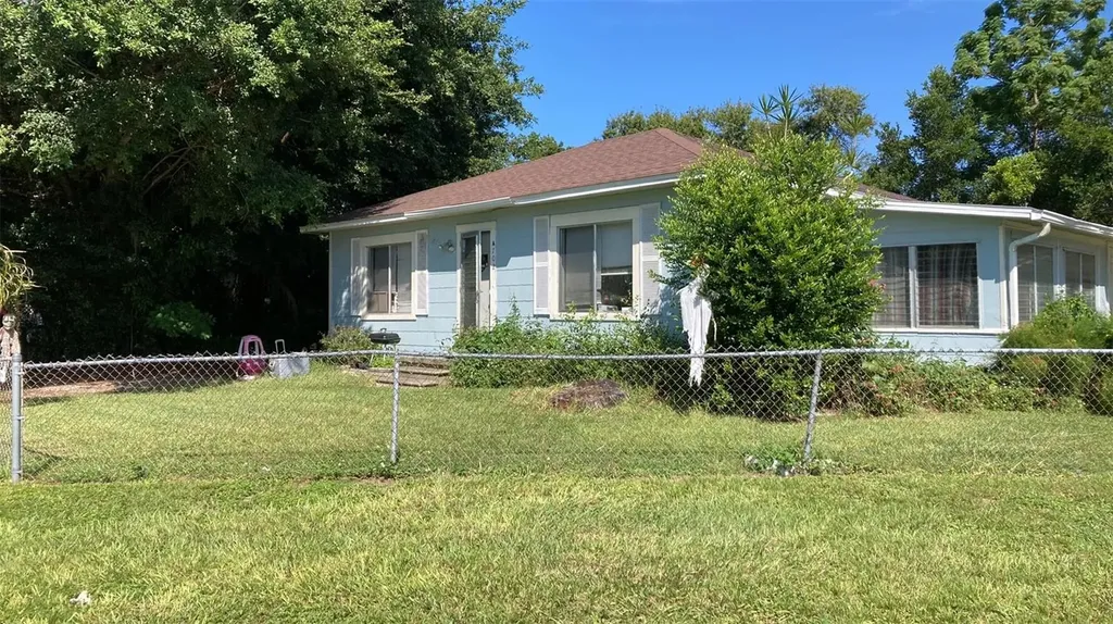 702 21st Avenue W Bradenton FL 34205