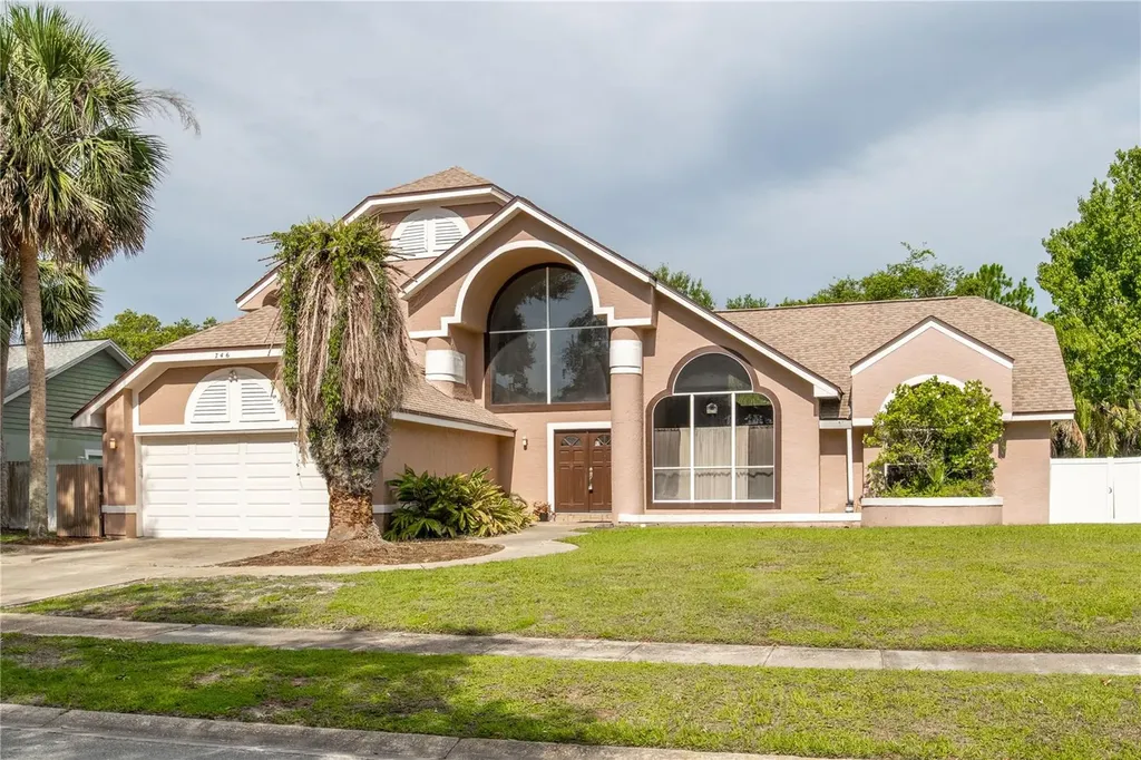 746 W Pinewood Court Lake Mary FL 32746