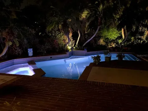 9728 Kevinview Cove Orlando FL 32836