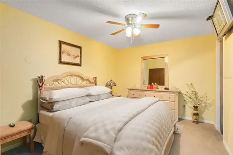 1699 Us Highway 441 Leesburg FL 34748