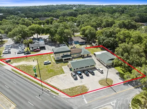 1699 Us Highway 441 Leesburg FL 34748
