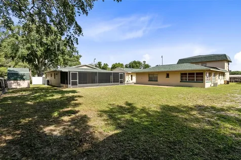 1699 Us Highway 441 Leesburg FL 34748