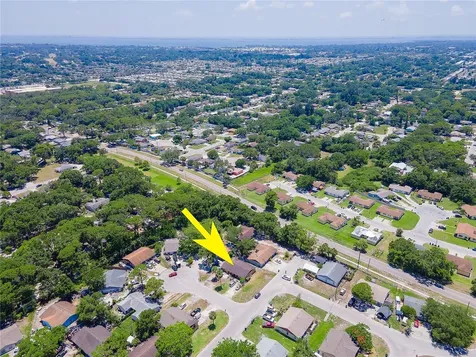 5804 9th Street Court E Bradenton FL 34203