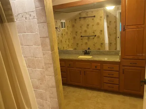 39325 County Road 452 Leesburg FL 34788