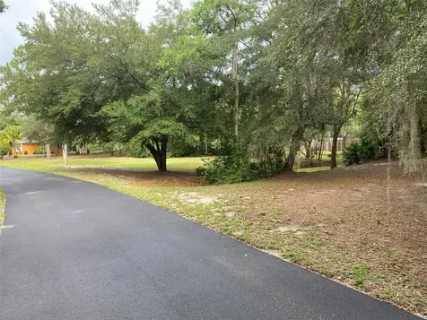 39325 County Road 452 Leesburg FL 34788