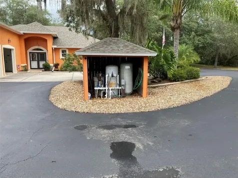 39325 County Road 452 Leesburg FL 34788