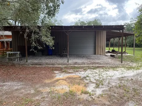39325 County Road 452 Leesburg FL 34788