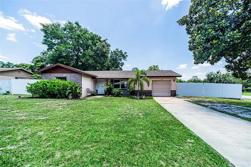 1023 Maya Avenue Orlando FL 32822