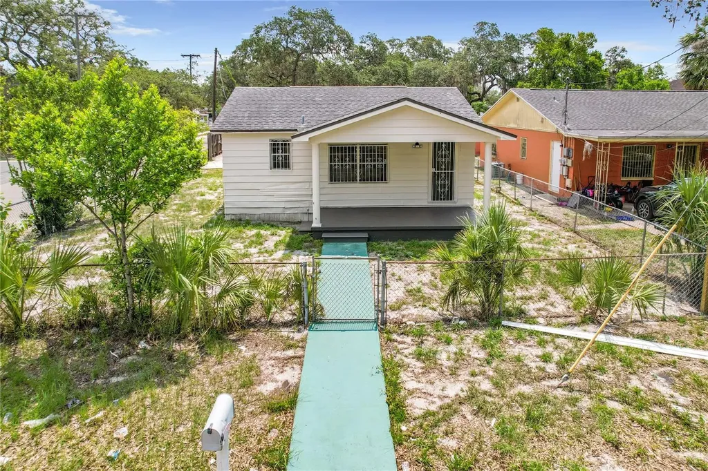 3223 N 48th Street Tampa FL 33605