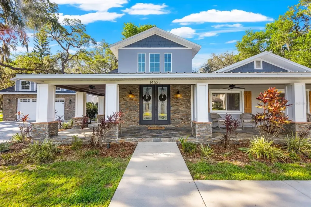 14623 Lake Magdalene Circle Tampa FL 33613