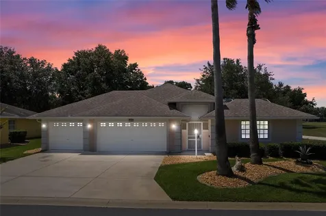 21241 Royal Street Georges Lane Leesburg FL 34748