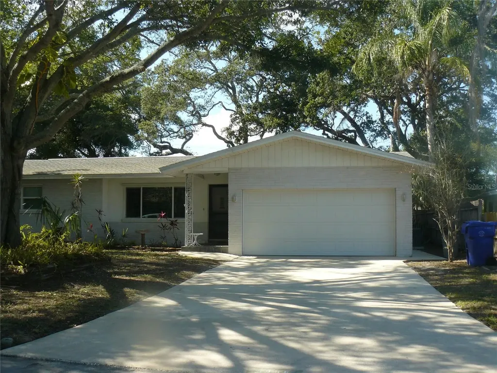 1366 N Lotus Drive Dunedin FL 34698