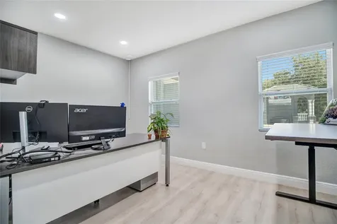 733 W Colonial Drive Orlando FL 32804