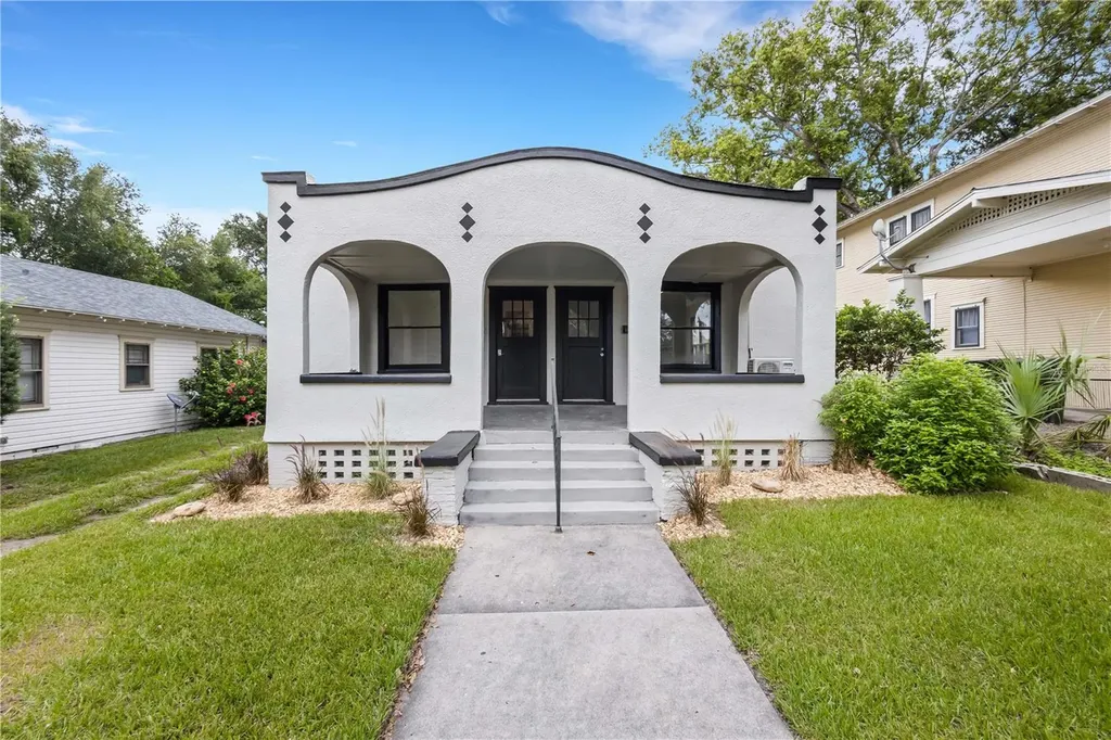 728 & 730 Johnson Avenue Lakeland FL 33801