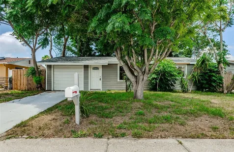 9305 Hunt Club Lane Port Richey FL 34668