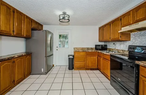 9305 Hunt Club Lane Port Richey FL 34668