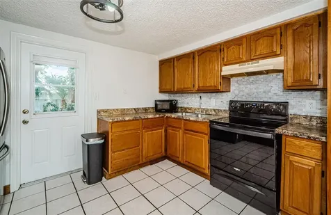 9305 Hunt Club Lane Port Richey FL 34668