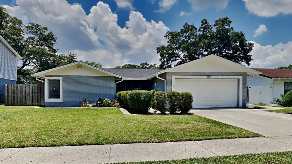 14315 Capitol Drive Tampa FL 33613