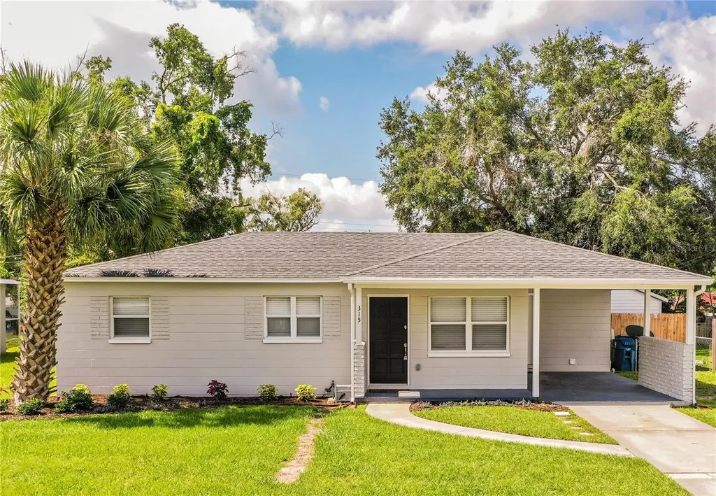 315 NE 9th Street Mulberry FL 33860