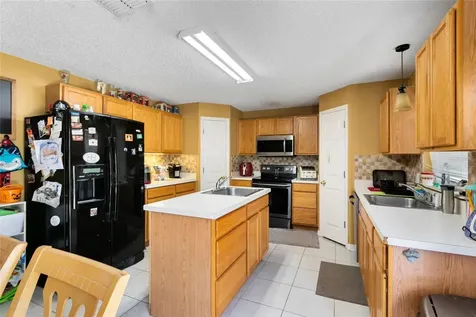 3084 Mandeville Street Deltona FL 32738