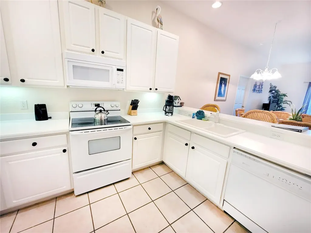 716 Lucaya Loop Davenport FL 33897