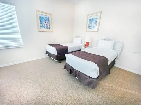 716 Lucaya Loop Davenport FL 33897