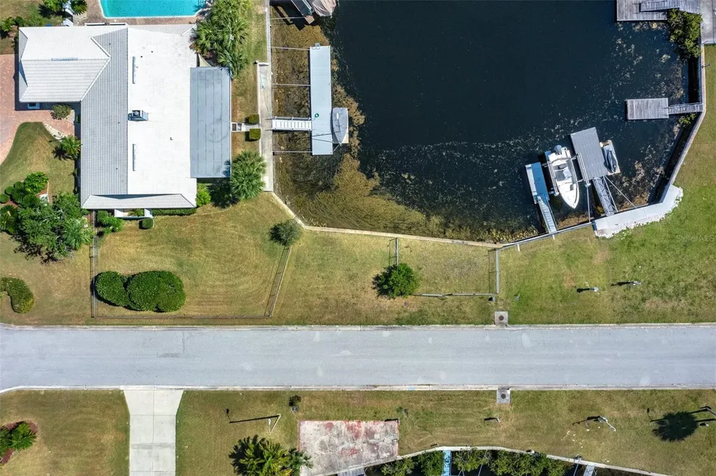 5650 Westshore Drive New Port Richey FL 34652