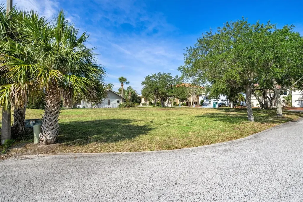 5650 Westshore Drive New Port Richey FL 34652
