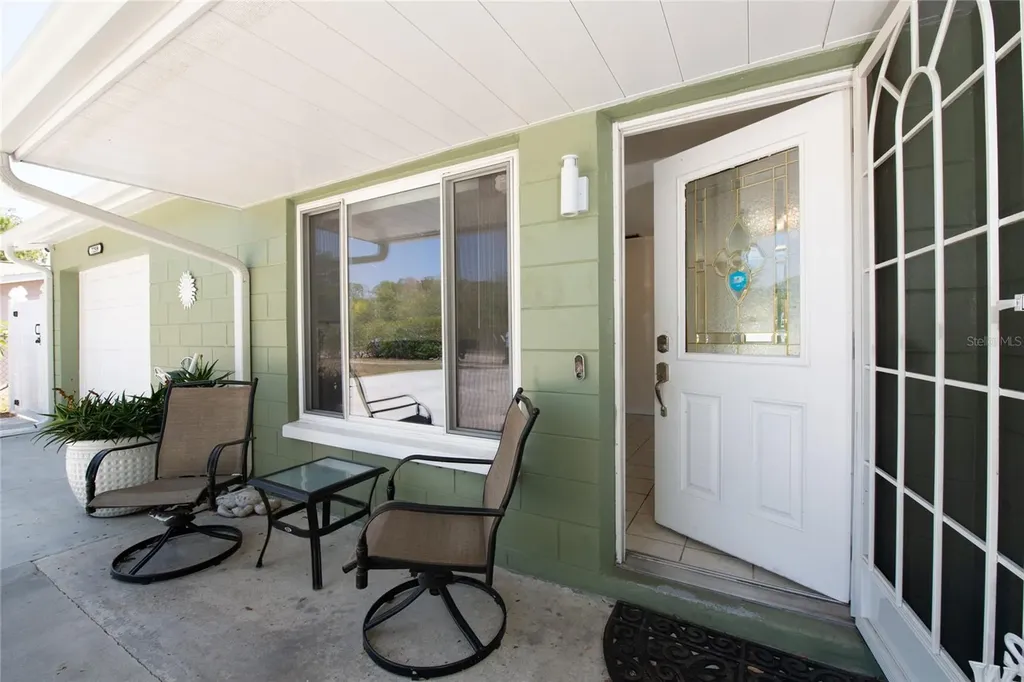 7259 22nd Street N St Petersburg FL 33702