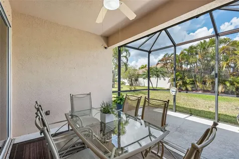158 Bridgewater Court Bradenton FL 34212