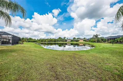 158 Bridgewater Court Bradenton FL 34212