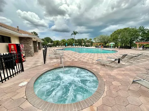 158 Bridgewater Court Bradenton FL 34212