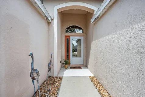 158 Bridgewater Court Bradenton FL 34212