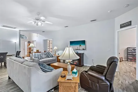 158 Bridgewater Court Bradenton FL 34212