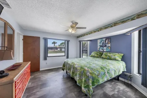 6983 Beardsley Street Englewood FL 34224